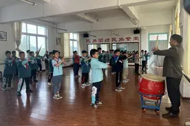 仁怀后山民族小学：民族文化进校园 歌舞技艺进课堂图片
