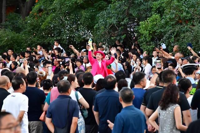 本周末，新民大街精彩继续