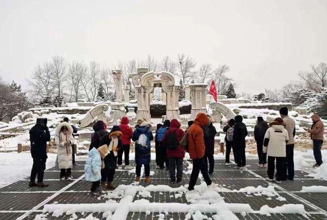 第一波雪后美图请查收！北京各大地标展风采