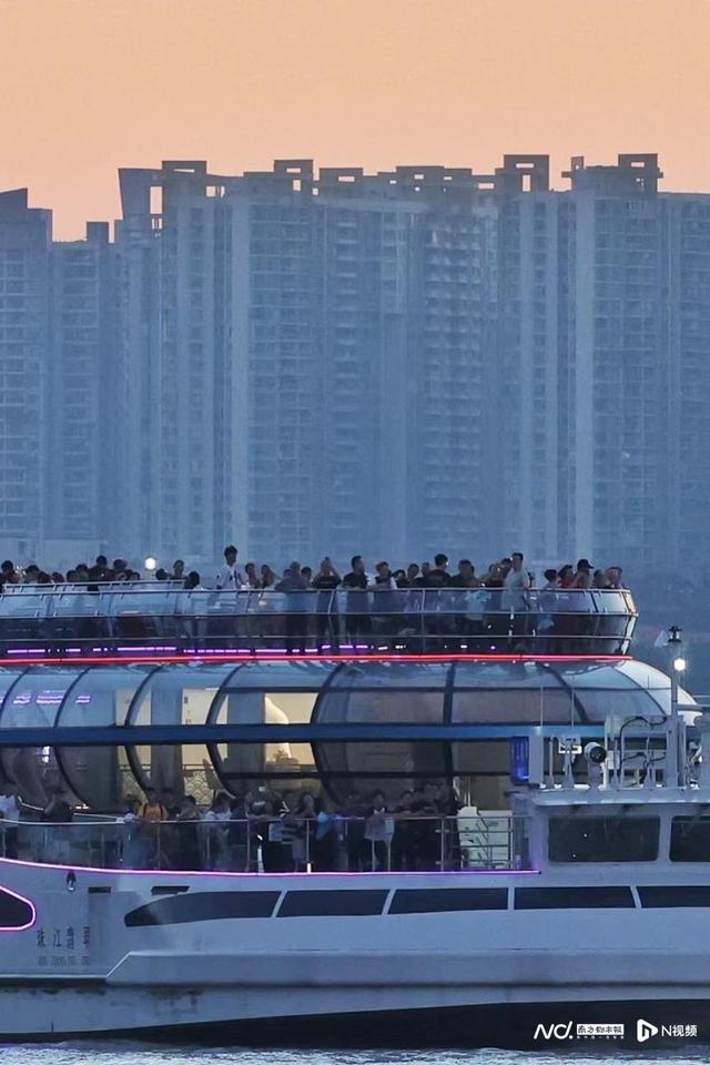 都市评：广州驶向世界级水岸，还需珠江码头的关键一跃