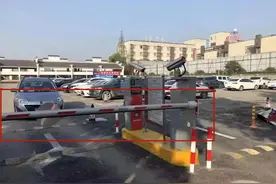 如何辨识智慧道路停车场？如何缴纳停车费？听小交说→图片