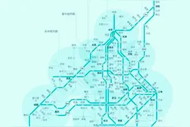 蔚来汽车高速换电站突破700座 覆盖7纵4横11大城市群图片