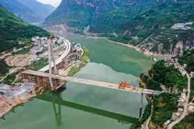 连接川滇，这座大桥顺利合龙→图片