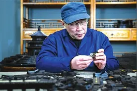 “木痴”王震华榫卯工艺巧夺天工图片