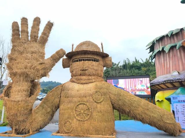 雅安首届巨型稻草人艺术节游玩攻略，打卡不迷路！
