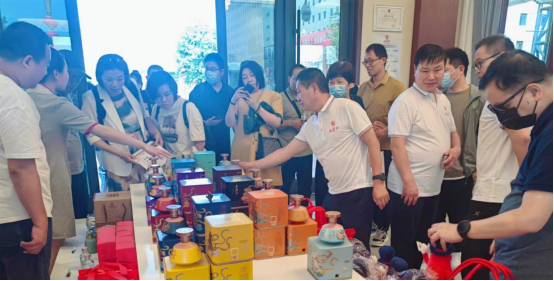 宝鸡凤翔暑期旅游人气旺 特色项目吸引八方客