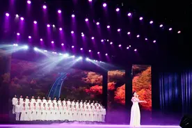 “战鹰为祖国放歌”！新中国航空工业庆祝新中国75周年华诞音乐会在沈阳举行图片