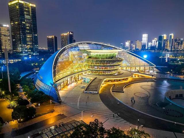 跟着电影去旅行！这些打卡地太出片