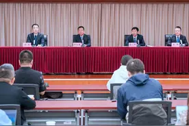 提前6年兑现承诺！我国风光发电总装机超12亿千瓦图片