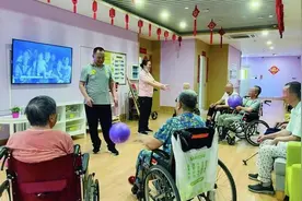 探寻“更有尊严的生活”图片