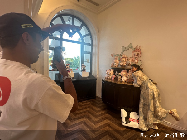 240小时免签下北京入境游｜故宫长城稳坐景区C位，labubu带火泡泡玛特乐园