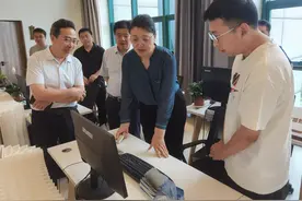 省工商联一行走访调研漯河、信阳、驻马店等市工商联、商会和企业图片