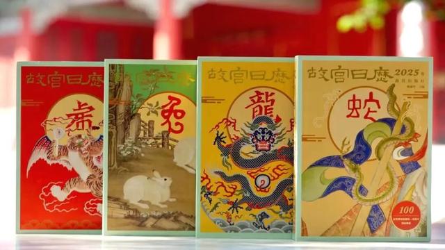 每年在故宫排大队的年轻人，可能不是来逛的......