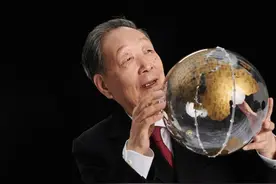 院士李德仁：科研也需要战略家的眼光丨九派时评图片