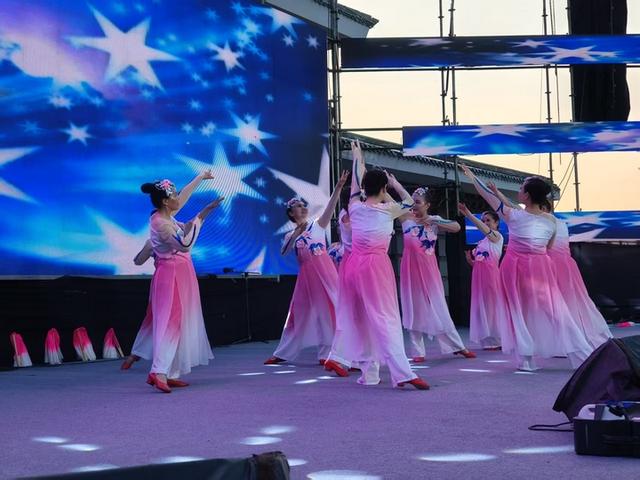 习水：寨坝消夏夜 乐享清凉时