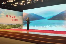 无悔最是军旅！“爱我国防”泰安市大学生主题演讲大赛举办图片
