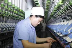 走近最美纺织工｜张荣梅：知责于心，履责于行图片