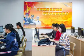 把好兵源输送“入口关”，广州春季征兵应征女青年开始体检图片