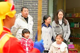 祥蛇贺岁迎新春——仁怀鲁班龙灯会开幕图片