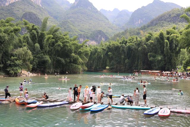罗甸：“以水为媒” 点燃暑期旅游热