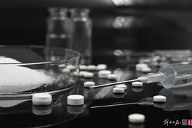 媒体记者暗访：兽用麻醉剂何以成“上头电子烟”图片