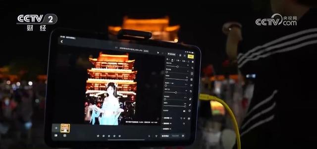 “夜经济”绽放新光彩 “古风夜拍”“夜游活动”成为文旅消费新亮点