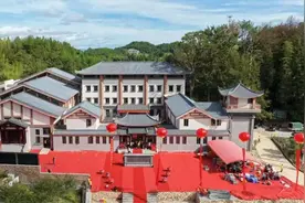 耕村书院落成暨余潜士史迹展隆重开幕图片