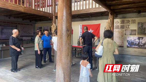 新田：景区推出“接地气”活动 双节期间游客同比攀升