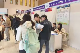 从“候鸟式”迈向“扎根式”，江苏各地引才模式悄然转变图片