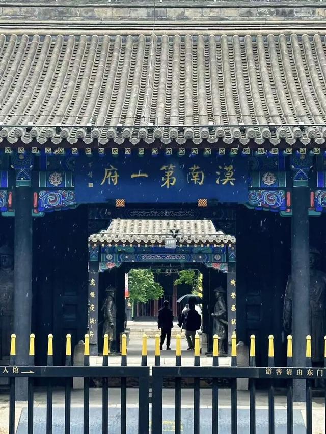 假期去哪玩？这本《呼和浩特旅行玩法指南》请查收！