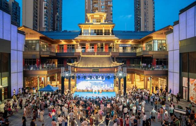 这个“十一”不一样 沙市City Walk，解锁一座城的百万种可能