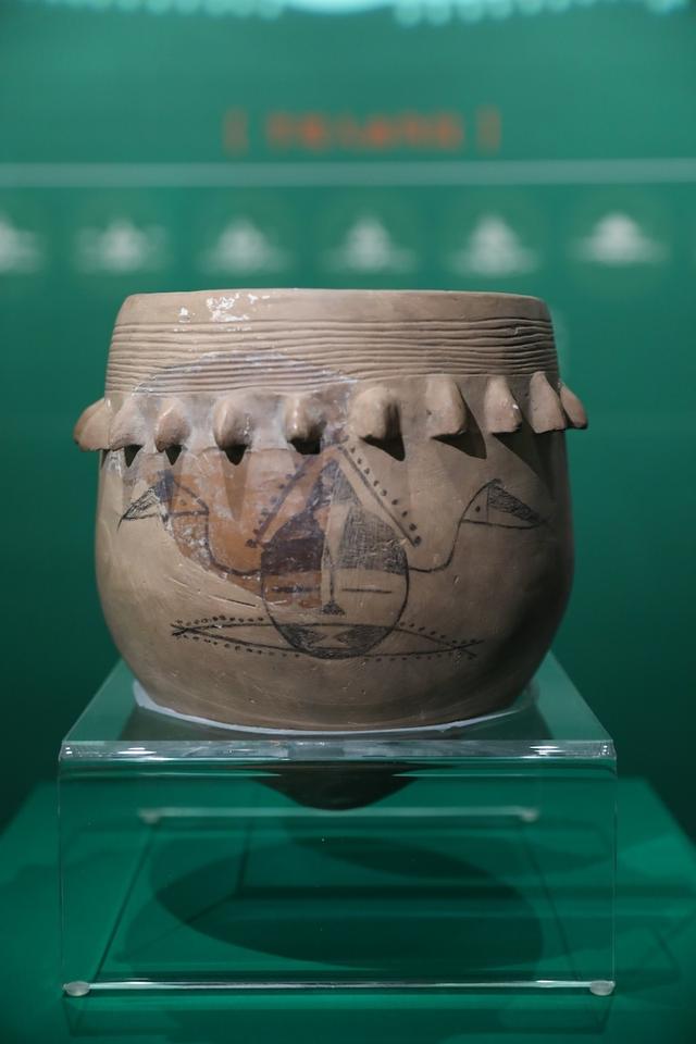 在“纹章九州”特展中，看一部中国纹饰系统史