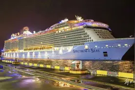 喜忧参半！又一艘邮轮开启上海母港首航，中外资邮轮激战暑期档图片