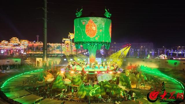 元旦假期累计接待游客达21.9万人次 青岛山海间不夜城主题街区交出亮眼文旅答卷