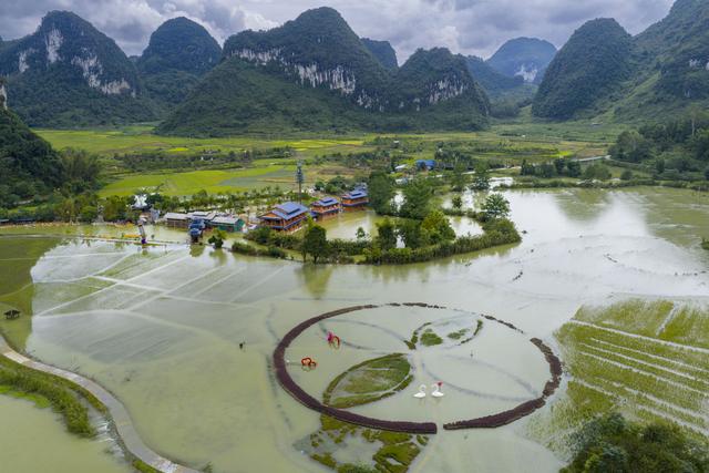 “地下水洪水”围困广西百色多地