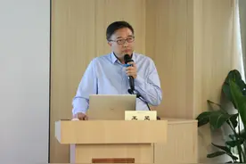 王坚：交叉融合视角下的亚专科学科建设，从传承到创新图片