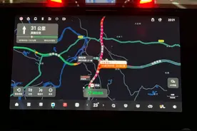 有人返广州400公里开了12小时？不怕！你有个被塞满的后备箱图片