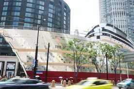 三个月成就“惊艳”！全球唯一的路易威登“巨轮”停泊上海的背后图片