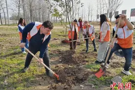 从长江救人到志愿服务 新疆青年以善良和责任书写大爱无疆图片