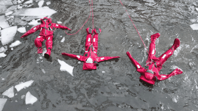 就在明天！解锁安图冰雪王炸玩法→