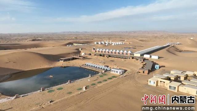 从“一季热”迈向“四季火” 阿拉善孪井滩冬季沙漠旅游热度不减