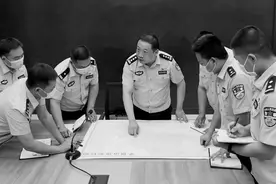 那个总说“亏欠家人太多”的公安局长，再也回不来了……图片