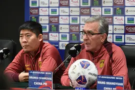 国足主帅伊万科维奇：满意球队前五轮表现 争取进入世预赛下一阶段图片