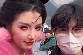 河南云台山“男女妲己”火了，又妩媚又妖娆 网友：看来非去不可了图片