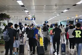 海南岛内三大机场已有序恢复航班运行图片