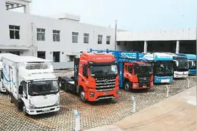 让氢能车更好跑起来 多地相继对氢能车辆免高速通行费图片