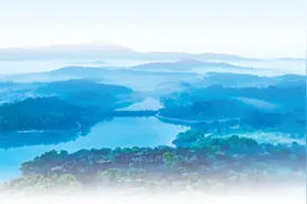 青山有“价”  绿水含“金”（人与自然·绿水青山就是金山银山）图片