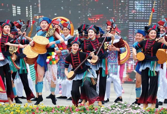 广西：用9.62亿人次的相遇，奏响民族团结进步新乐章