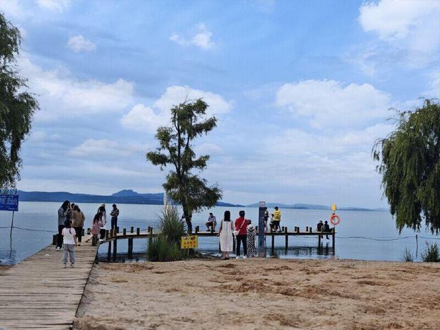 解锁神仙级避暑沙滩！晋宁私藏21℃“小三亚”