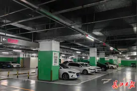 “活”起来的停车位，让夜武汉“畅”起来图片